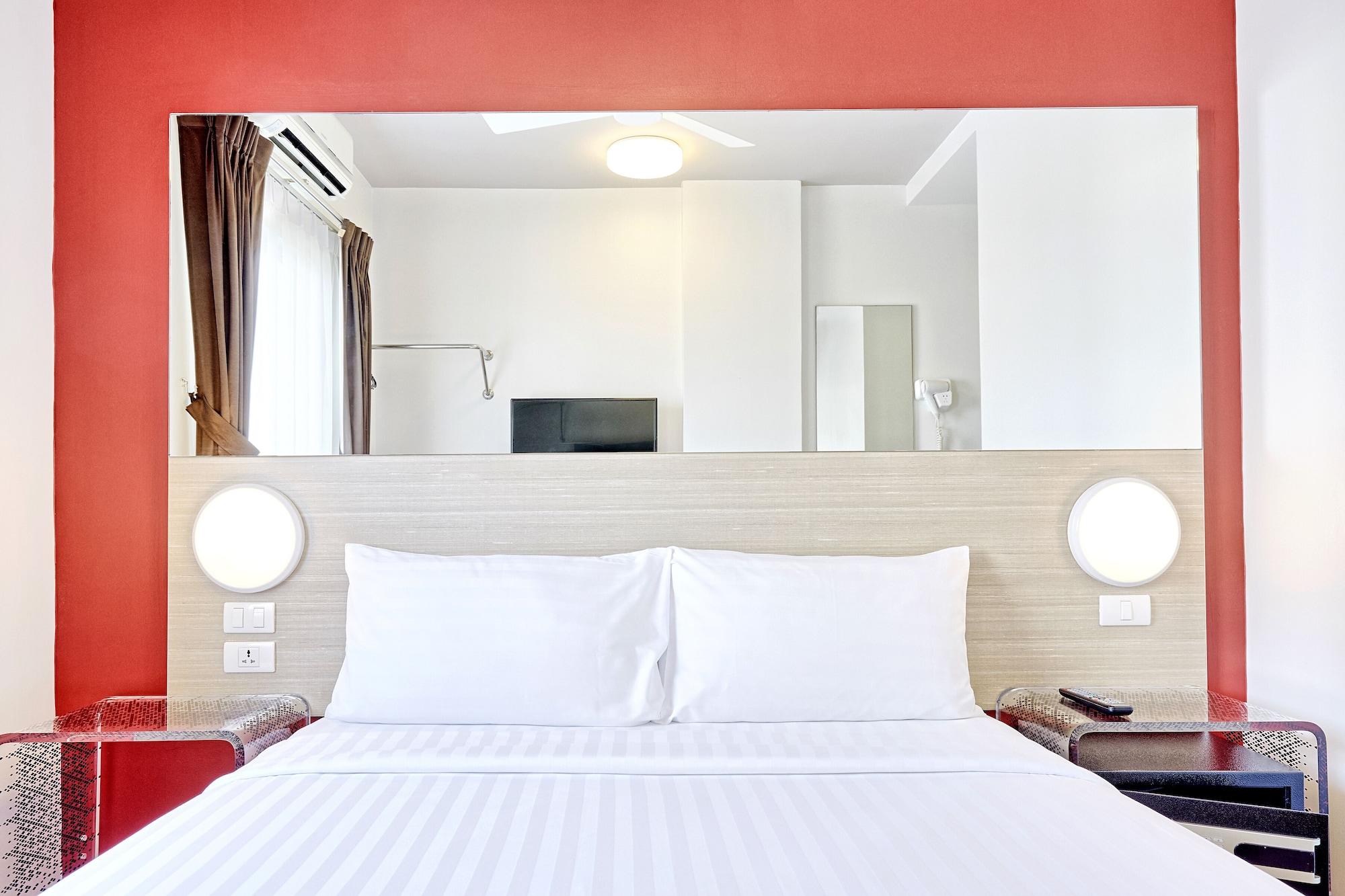 Red Planet Asoke - Sha Extra Отель 3*